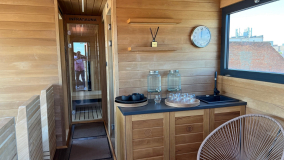 tömörfa belső falburkolatok